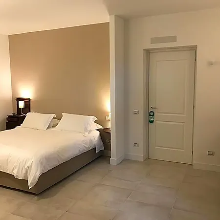 Sotto Le Stelle Otel 4*